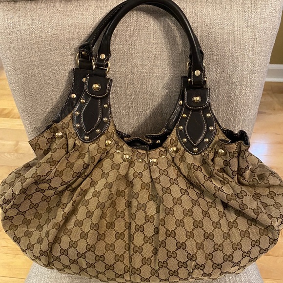 Gucci Monogram Studded Pelham Large Hobo Bag - Picture 2 of 13